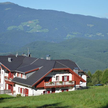 Hotel Oberraut Brunico Zewnętrze zdjęcie