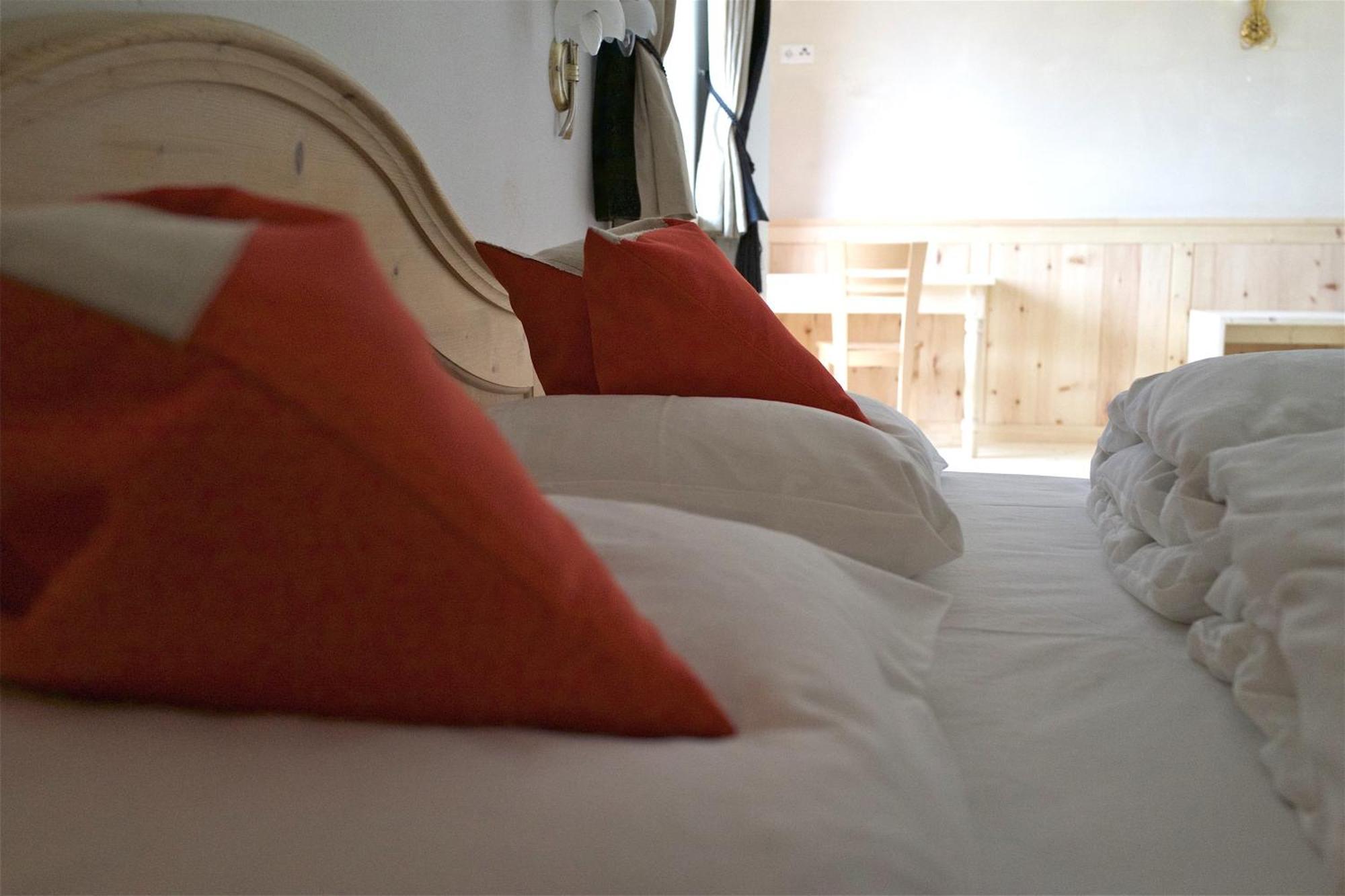 Hotel Oberraut Brunico Zewnętrze zdjęcie